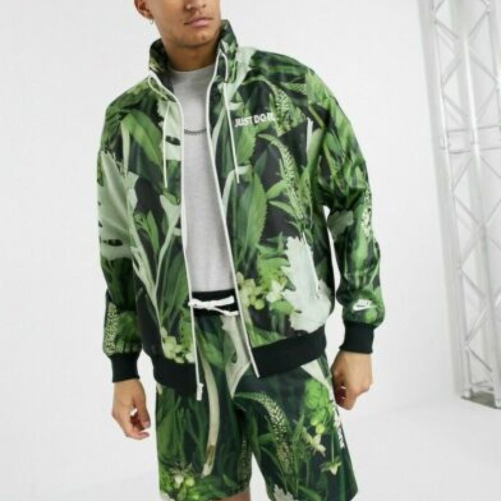 Nike Sportswear Windrunner